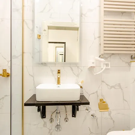 Gasthuis Brandestini 4*